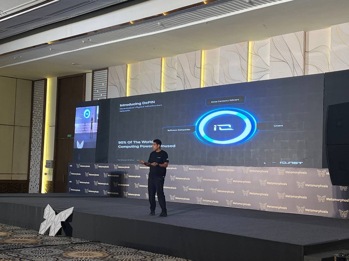 ionet_rus tweet media