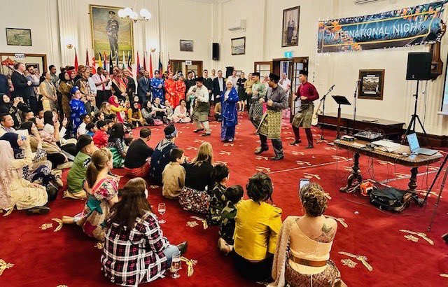 ADFTrngC's tweet photo. #DITC International Night 2025 brought together cultures, friendships &amp; unforgettable memories. Thank you to our amazing team, performers &amp; guests for making history |
#FriendshipThroughUnderstanding |#strongertogether https://t.co/xM9v6Y2q0J