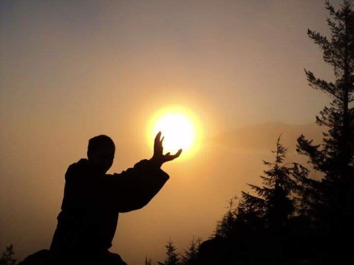 Grabbing the Sun. Embrace the moment