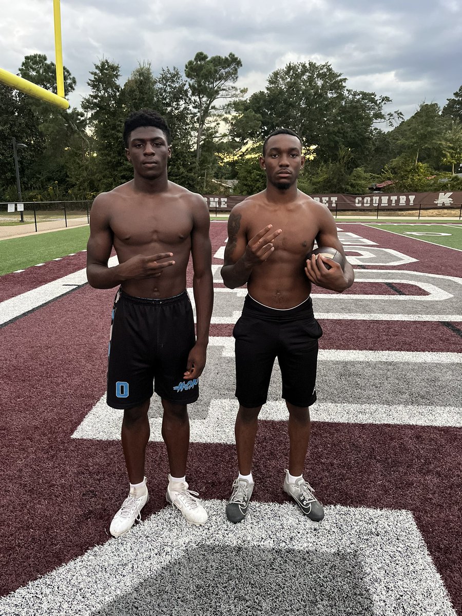 Stay down ⏳ <a href="/LD_McBride10/">La’Darrion McBride’27</a>