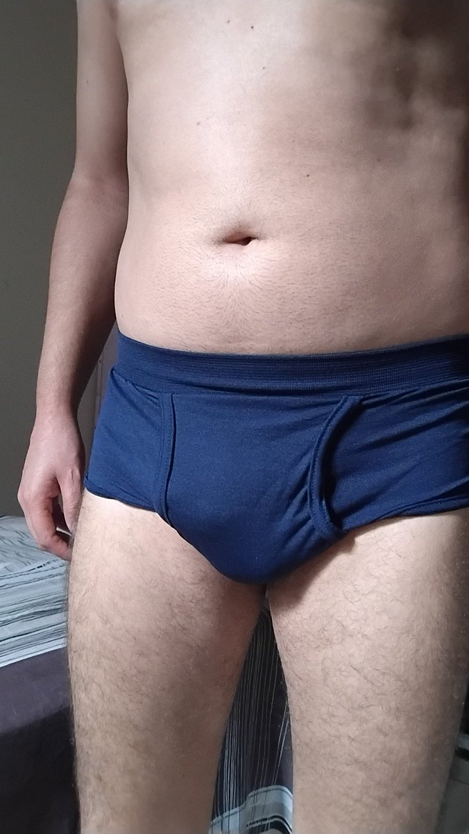 netonude's tweet photo. O que acham deste modelo de cueca? https://t.co/QifX9zHAqJ
