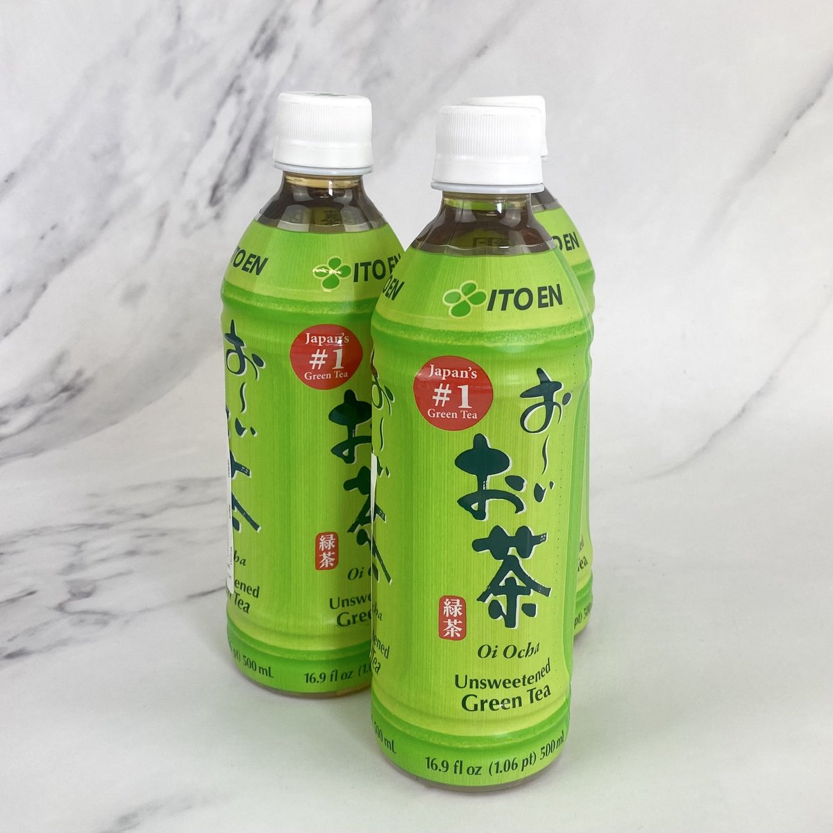 I spent 3 months in Japan two years ago and that time was enough to get me addicted to Oi Ocha. I still long for it, you can’t find it anywhere around here 💔