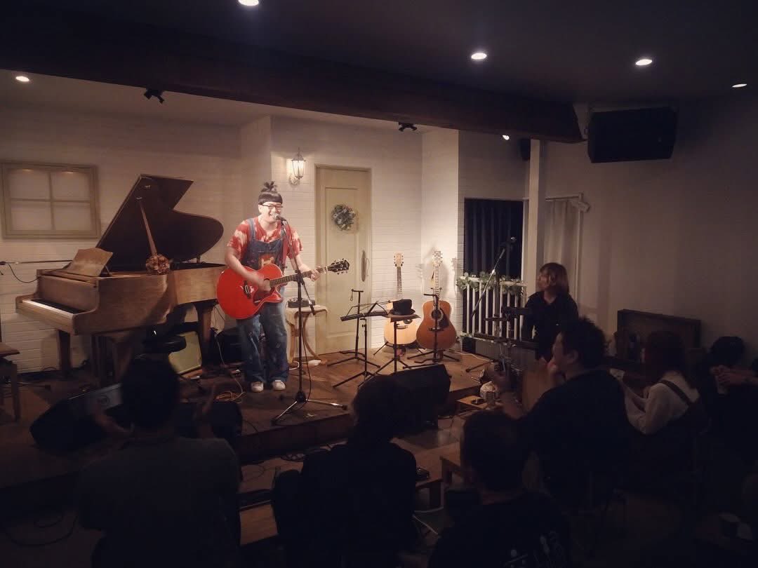 MOJO_MOJA's tweet photo. #mojomoja #モジョモジャ
#宮代 #埼玉
#東武動物公園駅
#ライブハウス #アウトドアスタイル
#openmic #open_mic #オープンマイク
#Special_OPEN_MIC #SpecialOpenMic
#12周年 #12th_anniversary
#Grow_with_music https://t.co/DMVKFnPn4H