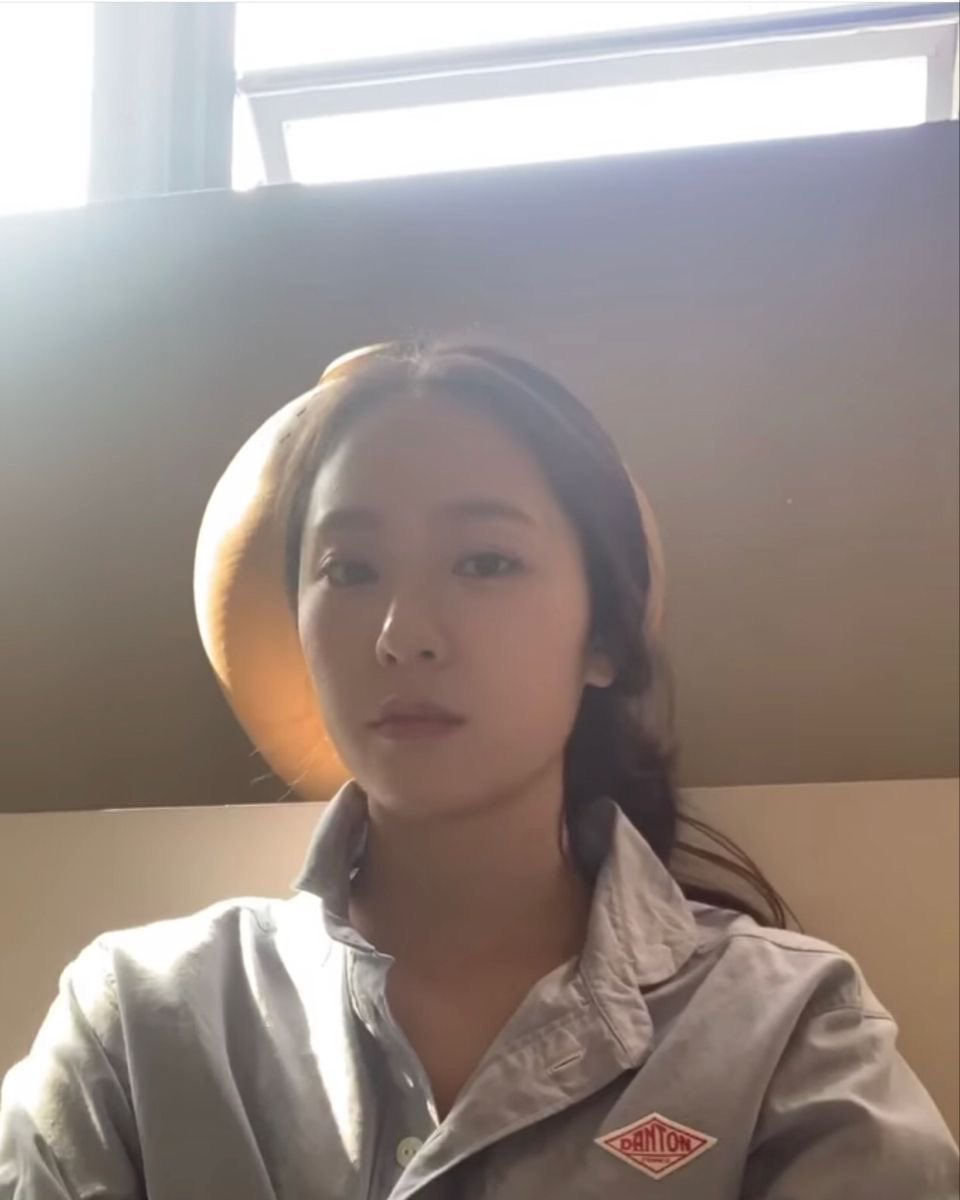 Lili tweet media
