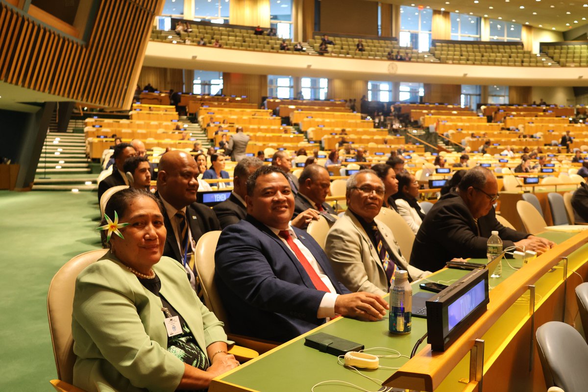 ForumSEC's tweet image. #UNGA80 

National Statement delivered by the Honourable Feleti Teo, Prime Minister of Tuvalu at the 80th session of the United Nations General Assembly.

Full statement: gadebate.un.org/.../files/gast… 

#OneBluePacific #Regionalism #PacificLeadership