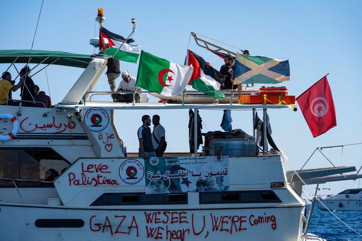 CTAok's tweet image. El gobierno israelí tiene la obligación de garantizar la integridad física de todos los detenidos y de liberarlos inmediatamente, ya que se trata de una agresión que constituye una flagrante violación de las leyes y convenios internacionales.
Por otra parte, exigimos a las…