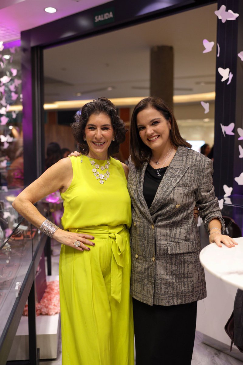 Lala x Tanya Moss: Una alianza mexicana con propósito 

facebook.com/share/p/1B52ts…