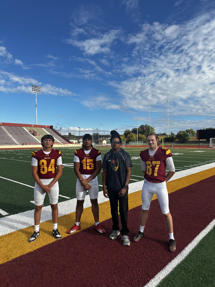 Coach Ross tweet media