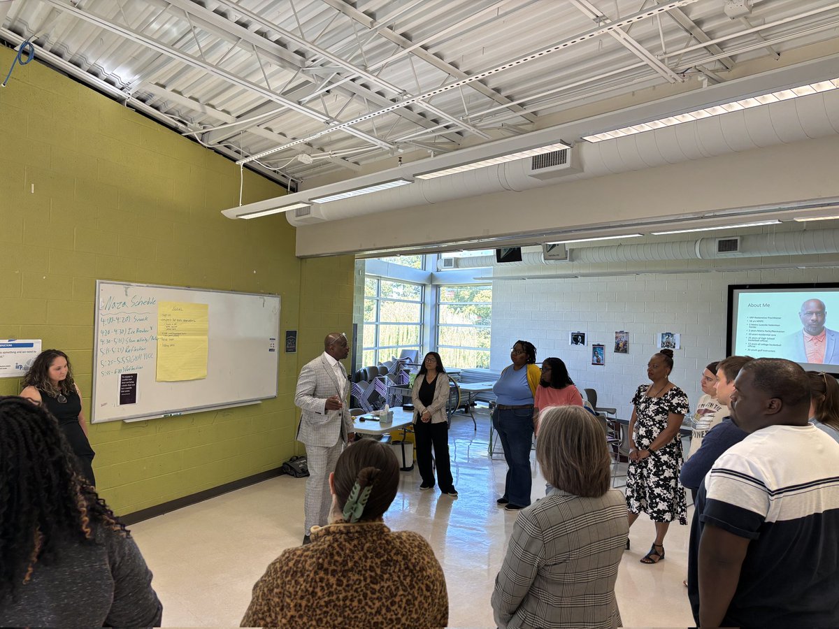 AnthonyLHall1's tweet image. Awesome opportunity to engage the Nashville After Zone Alliance staff in Restorative Practices—building Restorative Practitioners, experiencing the power of circles, practicing proactive strategies, and strengthening parent engagement!#RestorativePractices #RestorativeCommunities