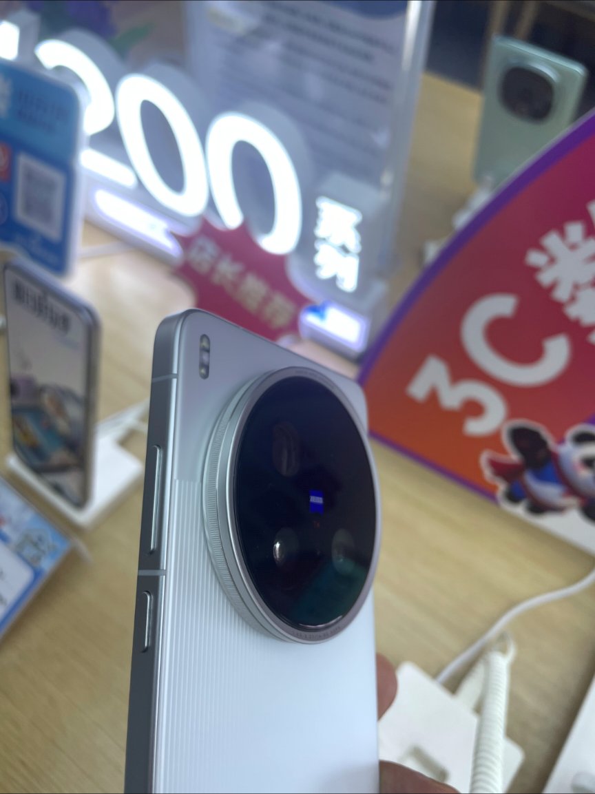 The local news comment section tweet media