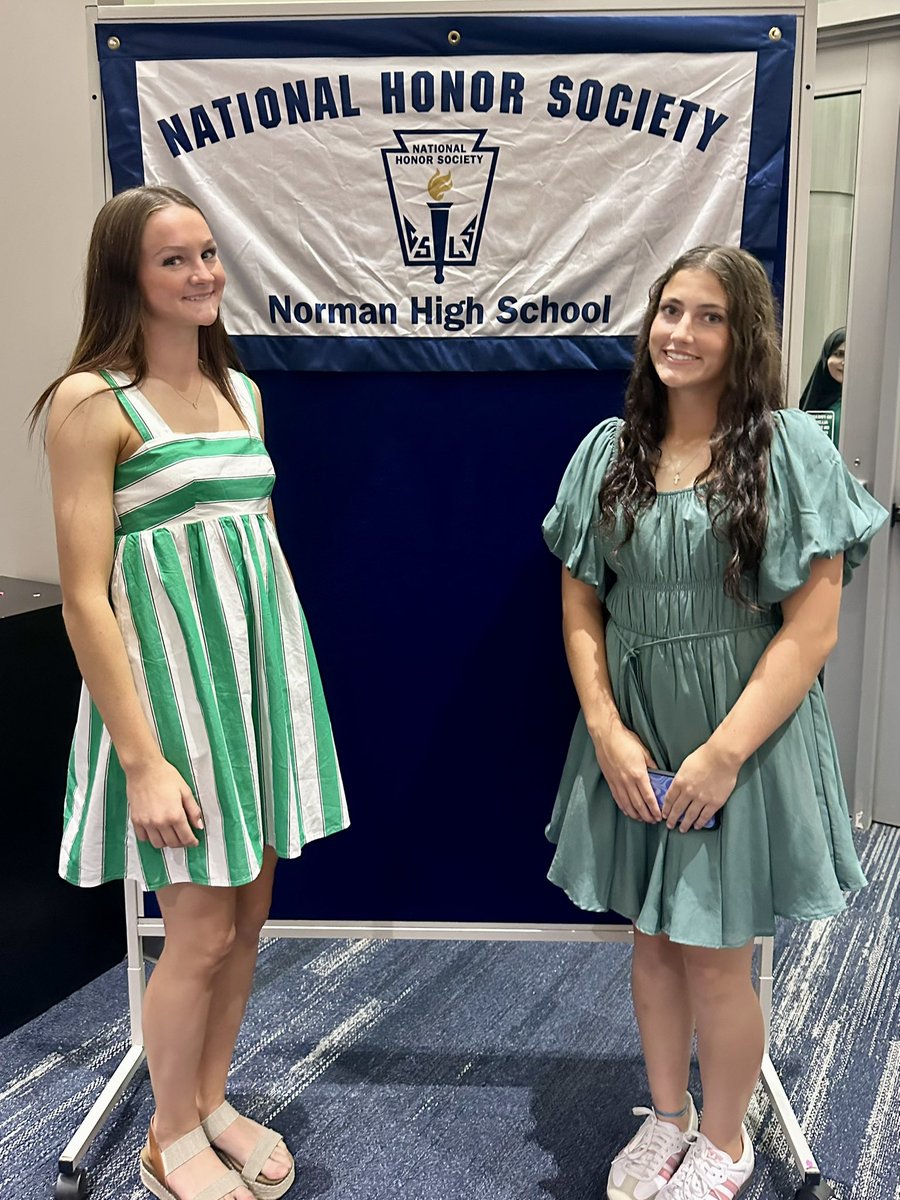 Congrats to Madelyn Card and Kennedy Walker for being inducted into the National Honor Society tonight!  Great job ladies!! 🤓📚

<a href="/MadelynCard0/">Madelyn Card</a> 
<a href="/KennedyWalker_8/">Kennedy Walker</a>