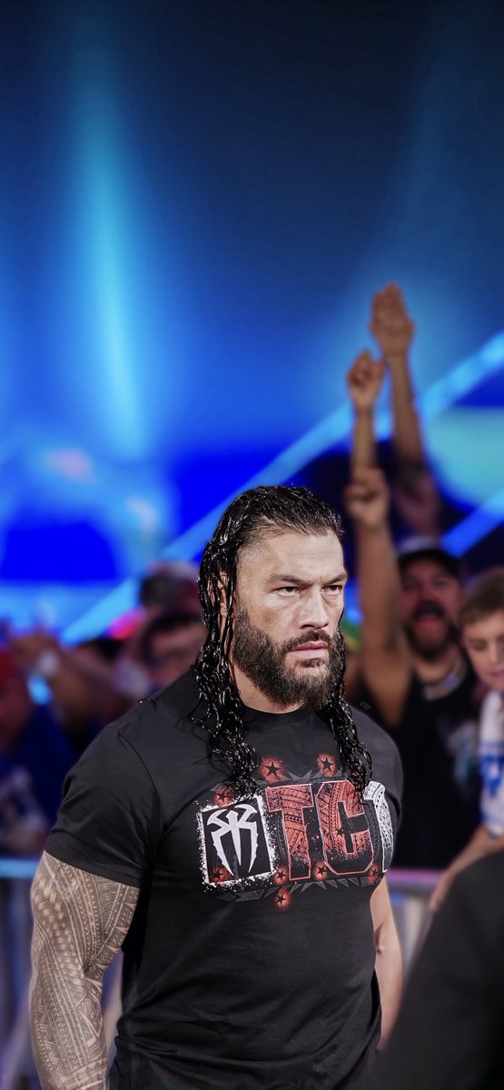 viivaronaldo's tweet image. 4K | #Wallpapers OG 🩸.
╘ 📁 The OG Bloodline in #WWERaw 
  ╘ 📁 The Original Tribal Chief #RomanReigns