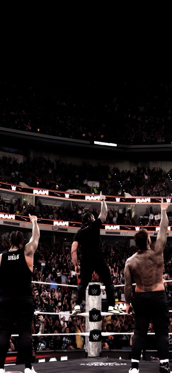 viivaronaldo's tweet image. 4K | #Wallpapers OG 🩸.
╘ 📁 The OG Bloodline in #WWERaw 
  ╘ 📁 The Original Tribal Chief #RomanReigns