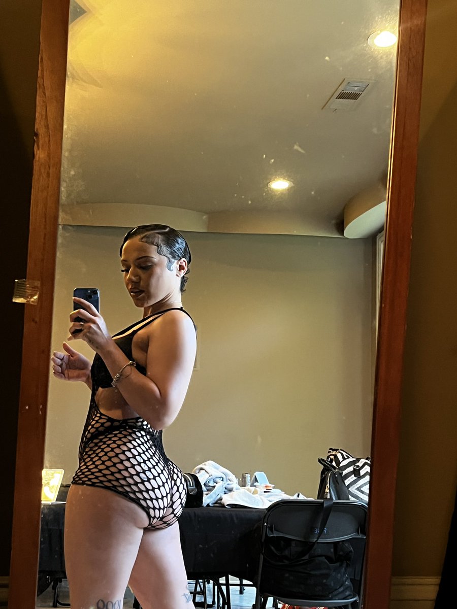 Stepmuvalex's tweet image. 