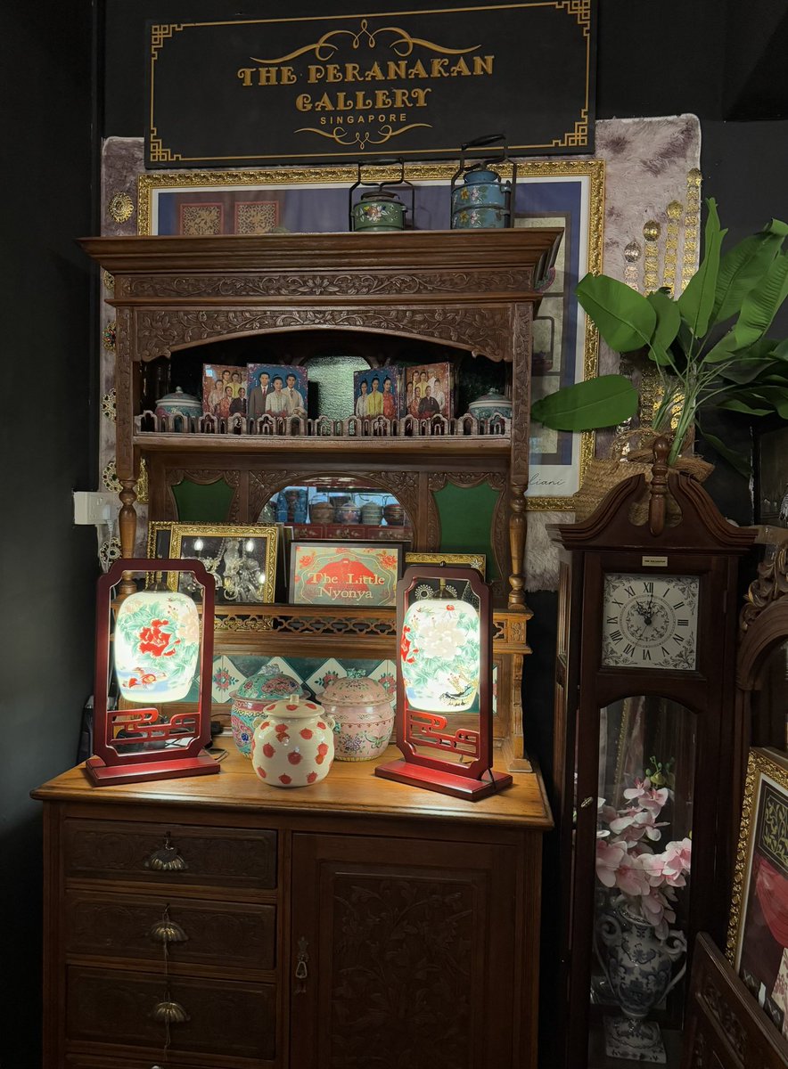 chrissy ❇️ tweet media