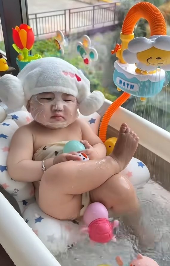 pweetykooo's tweet photo. Pov Hagi agak gedean dikit. Aura aura penerus papisha nya kuat banget 😭🙏🏼 https://t.co/9UL5Lyjw6J