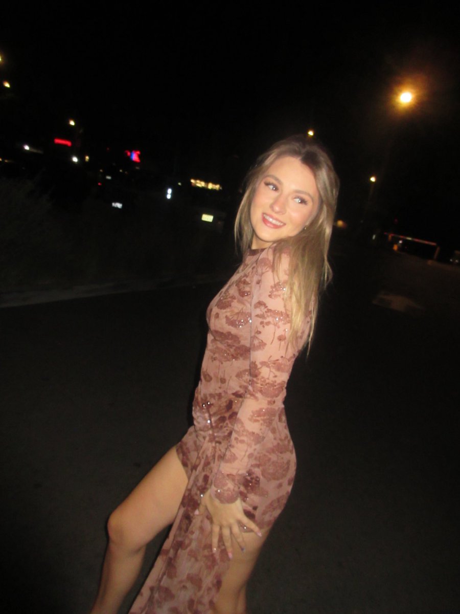 carsonichole's tweet image. tweet tweet