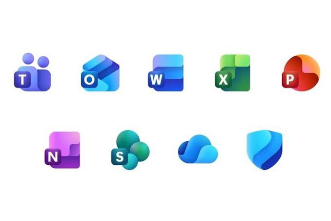 gole_bhavesh's tweet image. A bold new look to unify design across Windows, Office, and AI-powered experiences.
Sleek. Modern. Minimal.
What do you think of the rebrand — upgrade or downgrade?  #Microsoft #LogoUpdate