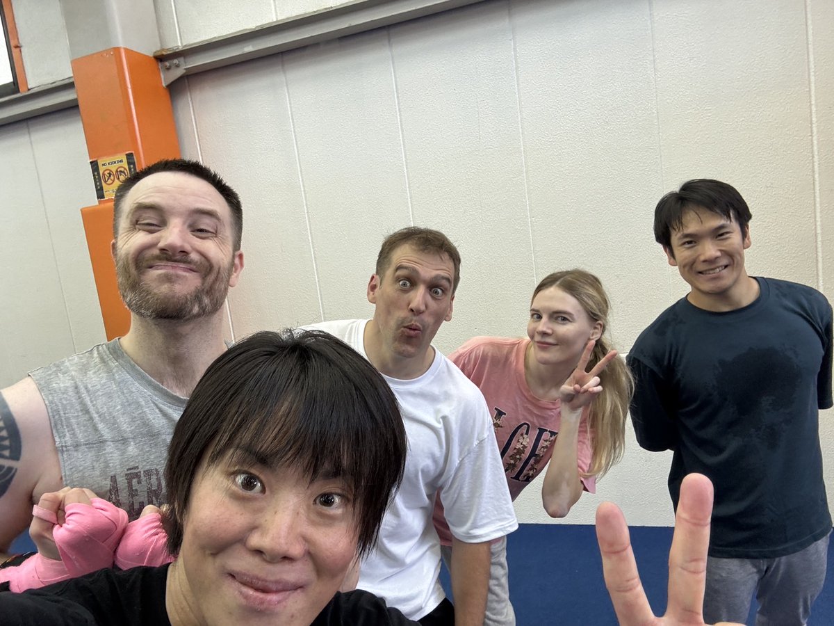 今日アクショントレーニング！
久しぶりに神前元さんと会いました😎
<a href="/ikarugahatomozu/">神前 元</a> <a href="/RivalStunts/">Rival Stunts</a>