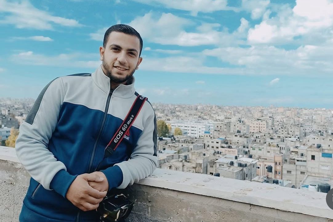 يا حبيبي يا انس حتى وانت مش هنا، داعس على عقولهم وعامللهم خوف وقلق، الله يرحمك ويغفرلك ويرزقك جنته خير من هالدنيا كلها❤️.