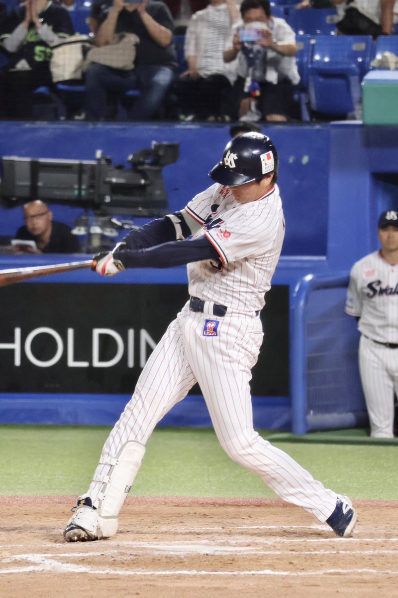 川端慎吾　東京ヤクルトスワローズ　未使用バット　SSK　サイン入り 01251556_63d0d2ac71002.jpg