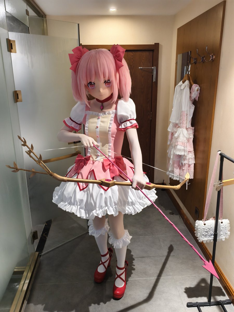JohnWatson147's tweet photo. 十一西安梦乡的场照～
#kigurumi 
#着ぐるみ 
#cosplay 
#魔法少女まどかマギカ 
#鹿目まどか https://t.co/Cy4zPcH3Dh