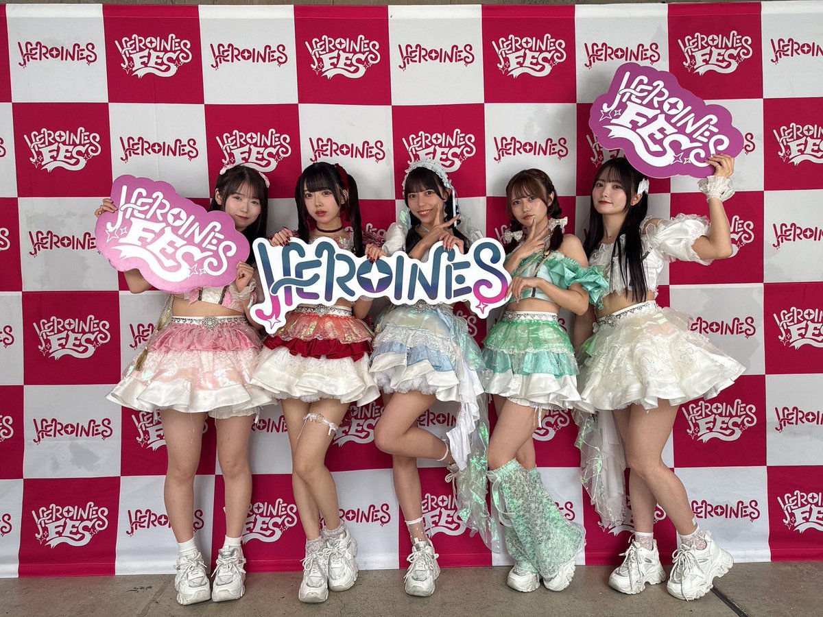 OLNew_official's tweet photo. 💗 HEROINES FES~渋谷サーキット~ 💗

サーキット楽しかった~~~❣️

#OLNew #オルニュー #ヒロインズ https://t.co/MkZdoaLtPp