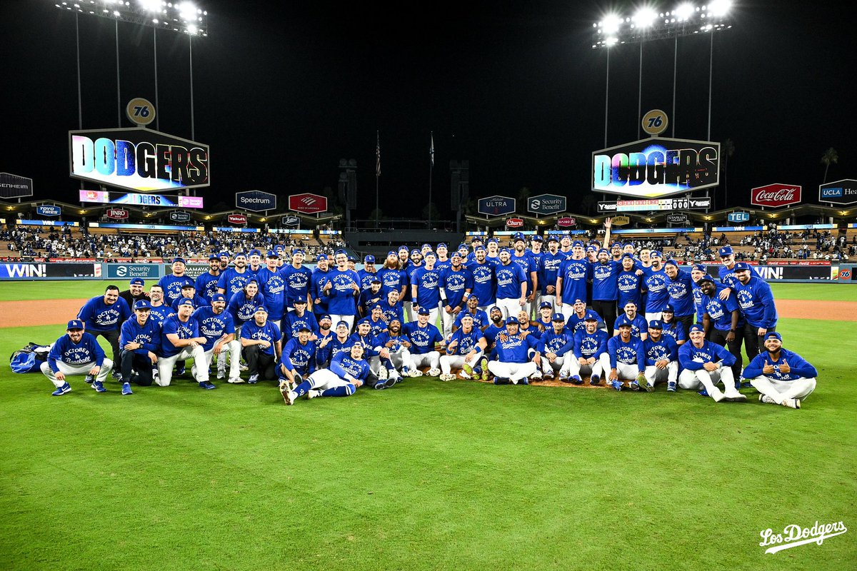 LosDodgers's tweet photo. Siguiente parada: Philadelfia. https://t.co/xYUc0WxnN2