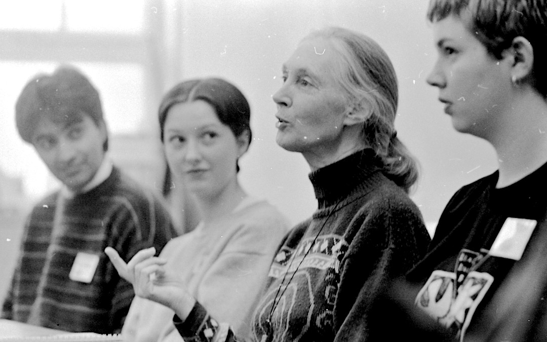 jack9simpson's tweet image. In honour of the passing of Ms./ Dame @janegoodallinst @janegoodallcan .  A few snaps I got of Ms. Goodall at the Kitsilano  @kitsilano_high in the late 80's/early 90's (?)  #janegoodall
