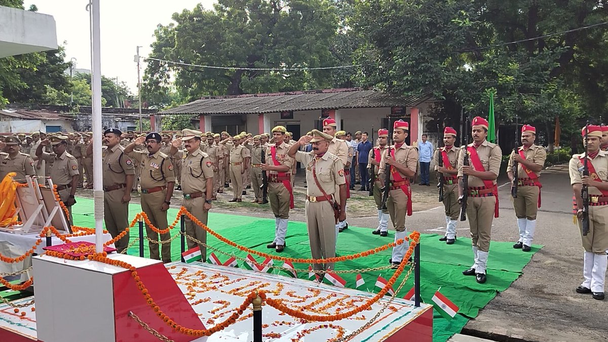 SP GRP LUCKNOW tweet media