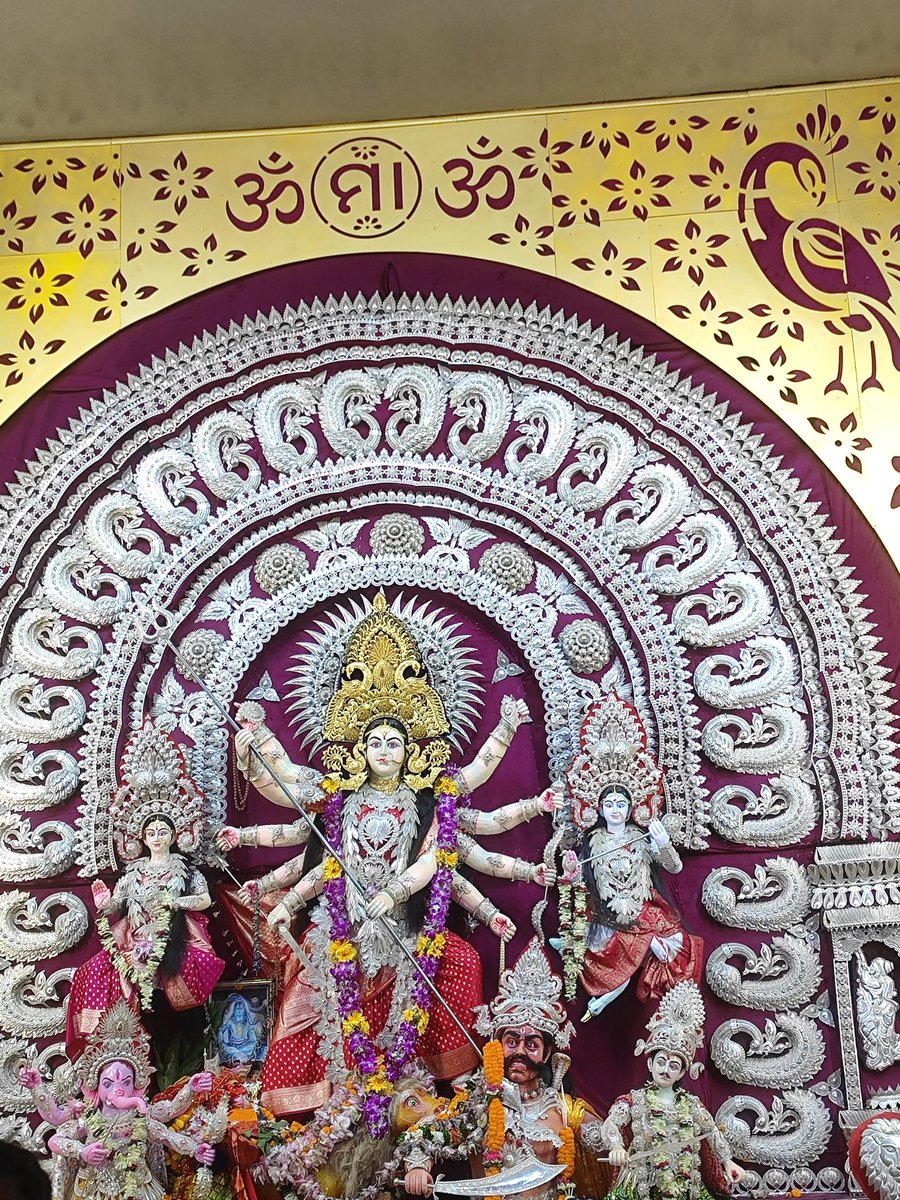Itismita 🇮🇳 𝕏 (@itismitacodes03) on Twitter photo ବିଜୟା ଦଶମୀ ର ଶୁଭେଚ୍ଛା ଓ ଶୁଭକାମନା 
ଅସତ୍ୟ ଉପରେ ସତ୍ୟର ବିଜୟ ଓ ଅଧର୍ମ ଉପରେ ଧର୍ମର ବିଜୟ,
ଅନ୍ୟାୟ ଉପରେ ନ୍ୟାୟ ର ବିଜୟ ।  ଜୟ ମା ଦୁର୍ଗା 🙏
ସମସ୍ତ ଦୁଃଖୀ ଙ୍କୁ ସହାୟ ହୁଅନ୍ତୁ ମା' ବିଜୟା ଦଶମୀ ର ଶୁଭେଚ୍ଛା ଓ ଶୁଭକାମନା 
ଅସତ୍ୟ ଉପରେ ସତ୍ୟର ବିଜୟ ଓ ଅଧର୍ମ ଉପରେ ଧର୍ମର ବିଜୟ,
ଅନ୍ୟାୟ ଉପରେ ନ୍ୟାୟ ର ବିଜୟ ।  ଜୟ ମା ଦୁର୍ଗା 🙏
ସମସ୍ତ ଦୁଃଖୀ ଙ୍କୁ ସହାୟ ହୁଅନ୍ତୁ ମା'