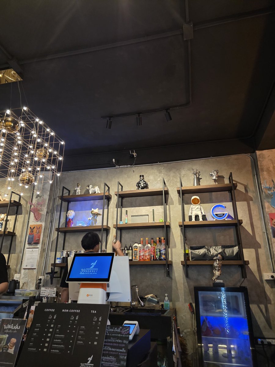 ลองมาดื้อที่นี่ดูบ้าง