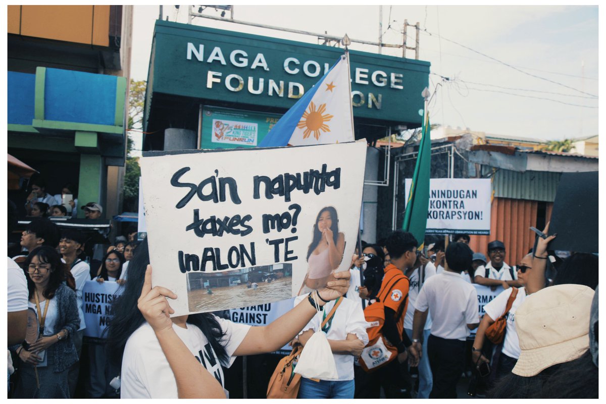 reignieldave's tweet photo. Trillion-Peso March sa Kabikolan
Aldaw nin Pamibi kay Inâ

Ig: @reignieldave https://t.co/Cseg1ly1dG