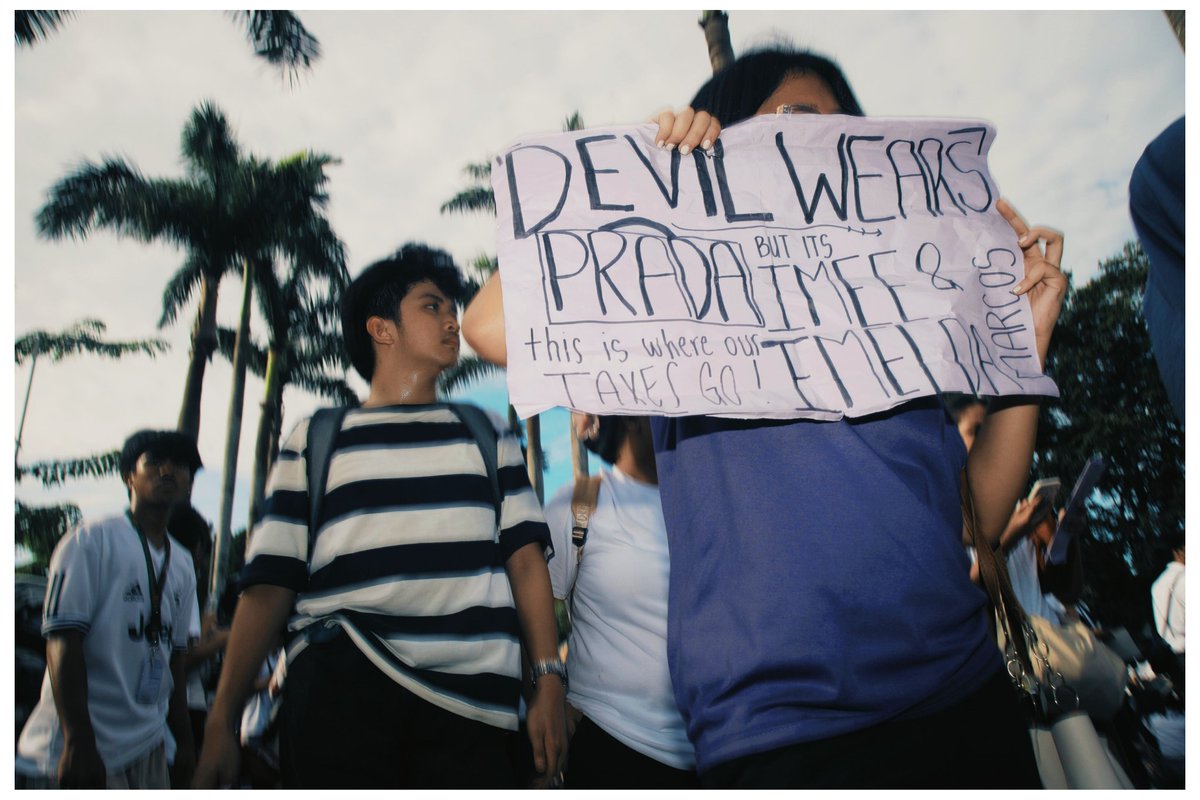 reignieldave's tweet photo. Trillion-Peso March sa Kabikolan
Aldaw nin Pamibi kay Inâ

Ig: @reignieldave https://t.co/Cseg1ly1dG