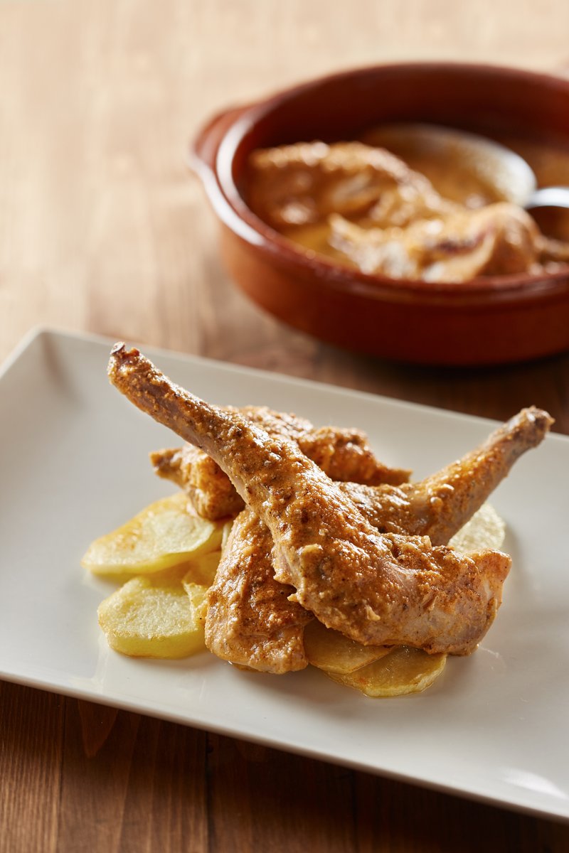 🥮La gastronomia del Baix Camp és d'una riquesa extraordinària🔥

Som un territori de mar i muntanya i, per tant, tenim tot tipus de productes, molts dels quals distingits amb segells de qualitat✨

#MuntanyesCD #BaixCamp #gastronomía #cuina #costadaurada #catalunyaexperience