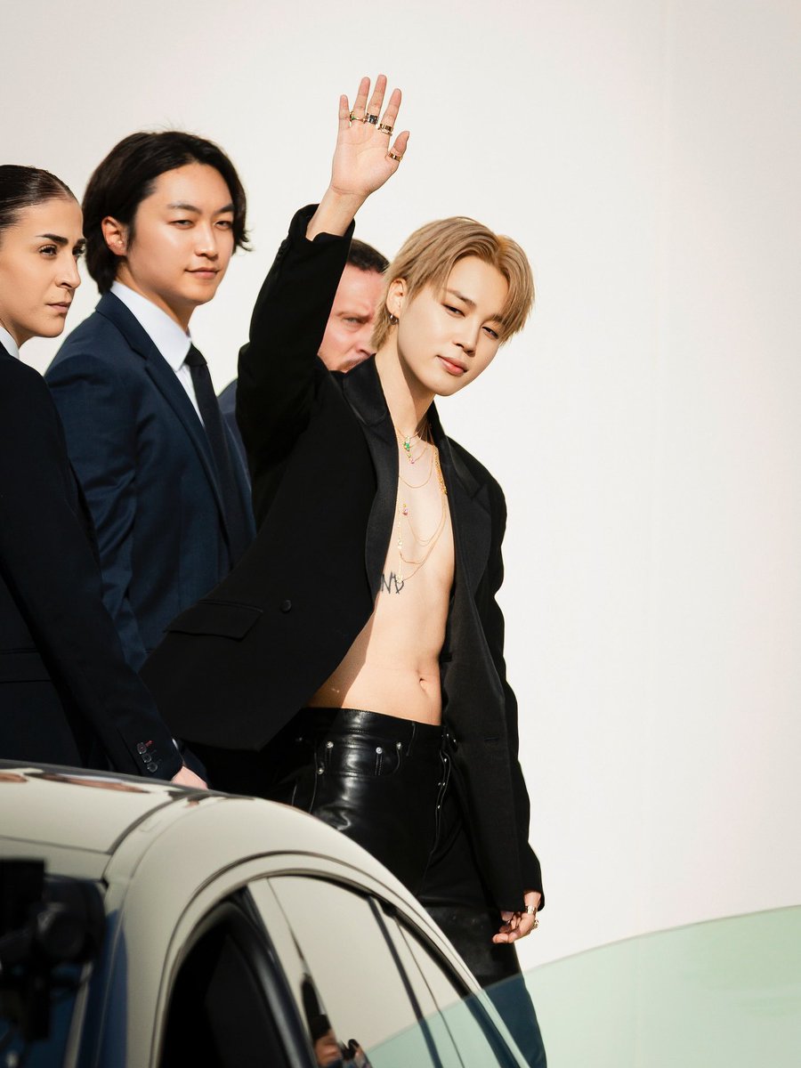 btschartsxdaily's tweet photo. Lee Jungmu (Photographer) via Instagram (1)

https://t.co/BDN7aZ7rsl
#JIMINxDior #JIMIN https://t.co/mpWX0bgg5Z