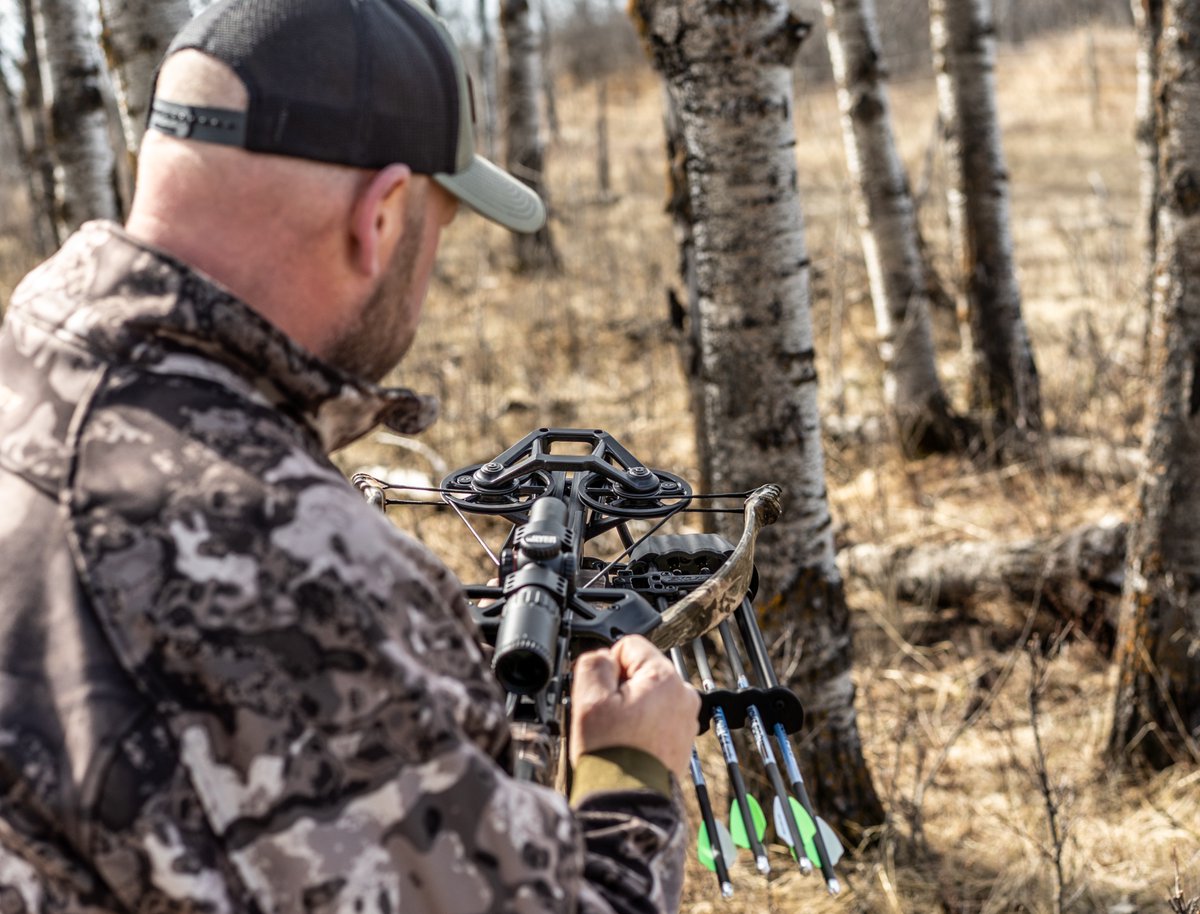WhitetailDean's tweet photo. The BEST time of year. October has landed us some BIG deer in the past and hoping that even on a challenging fall that comes through again,
@excaliburcrossbow https://t.co/4xza8dboua