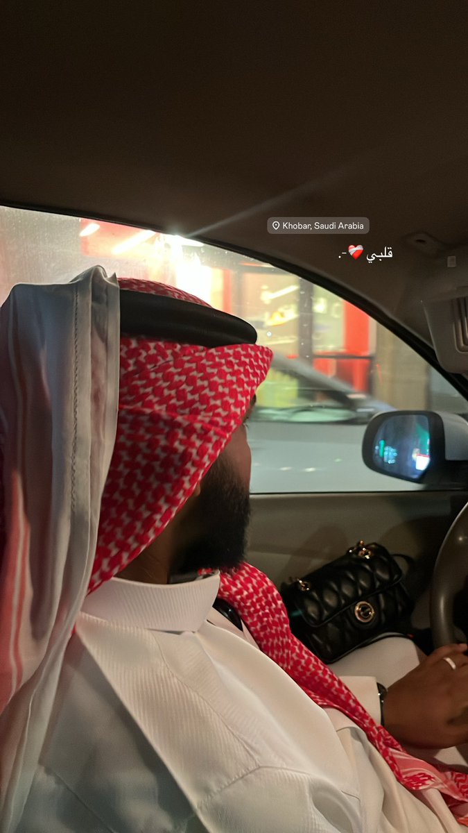 _so33_'s tweet image. دخل اكتوبر وعندي افضل شخص بالدنيا❤️—.💍