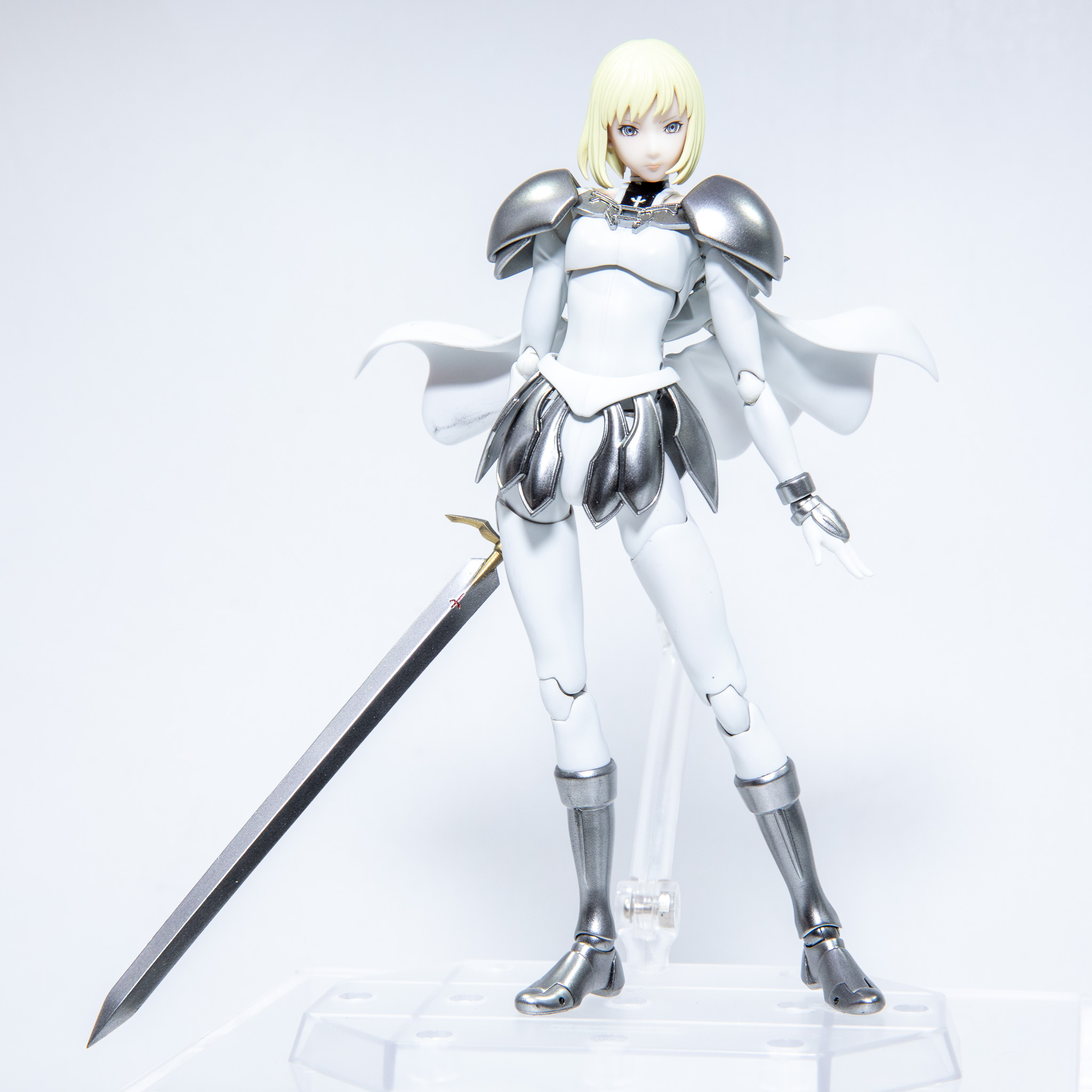新作！「リボルテック 微笑のテレサ」が一般販売（直営店限定特典あり