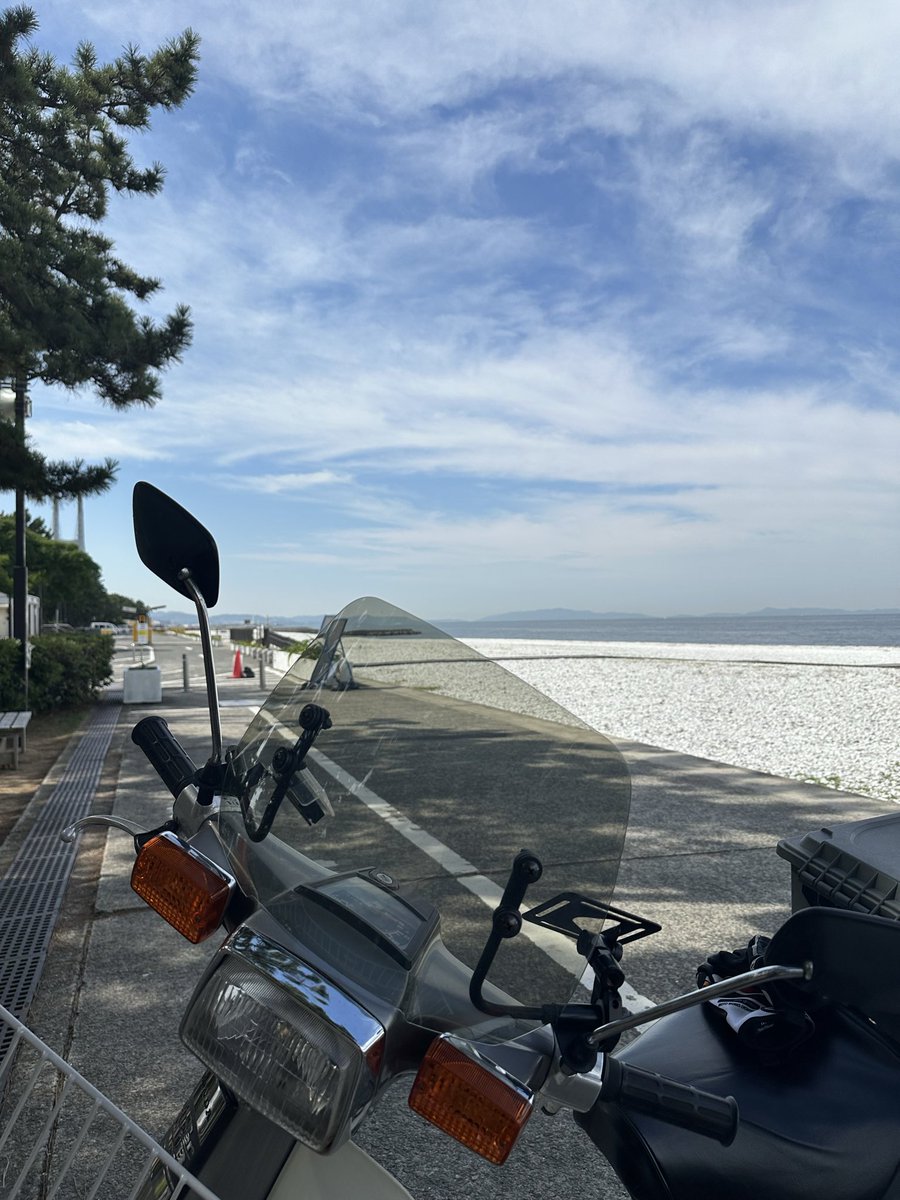 マーブルで小休憩してた🏝️

さて仕事へ➰🛵