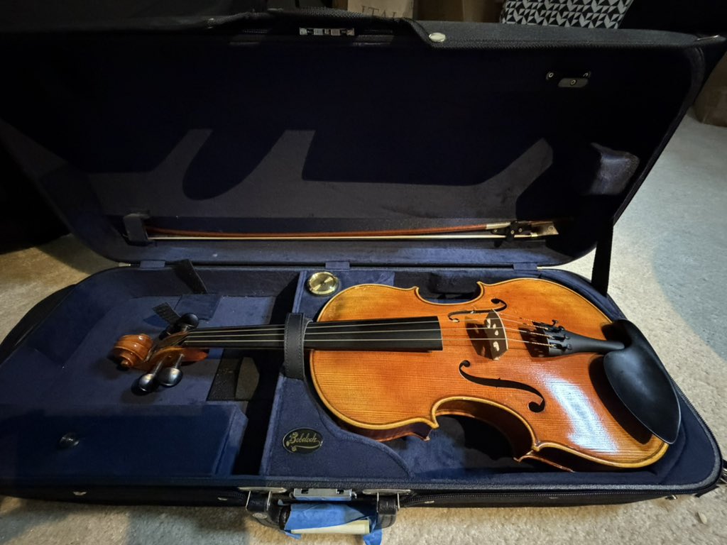 Sarah Harris tweet media