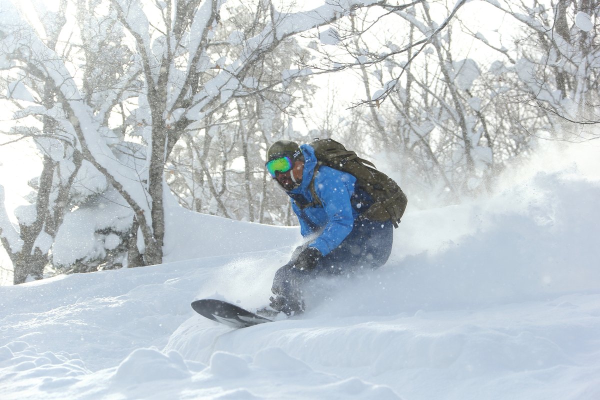 Snow Action Magazine tweet media