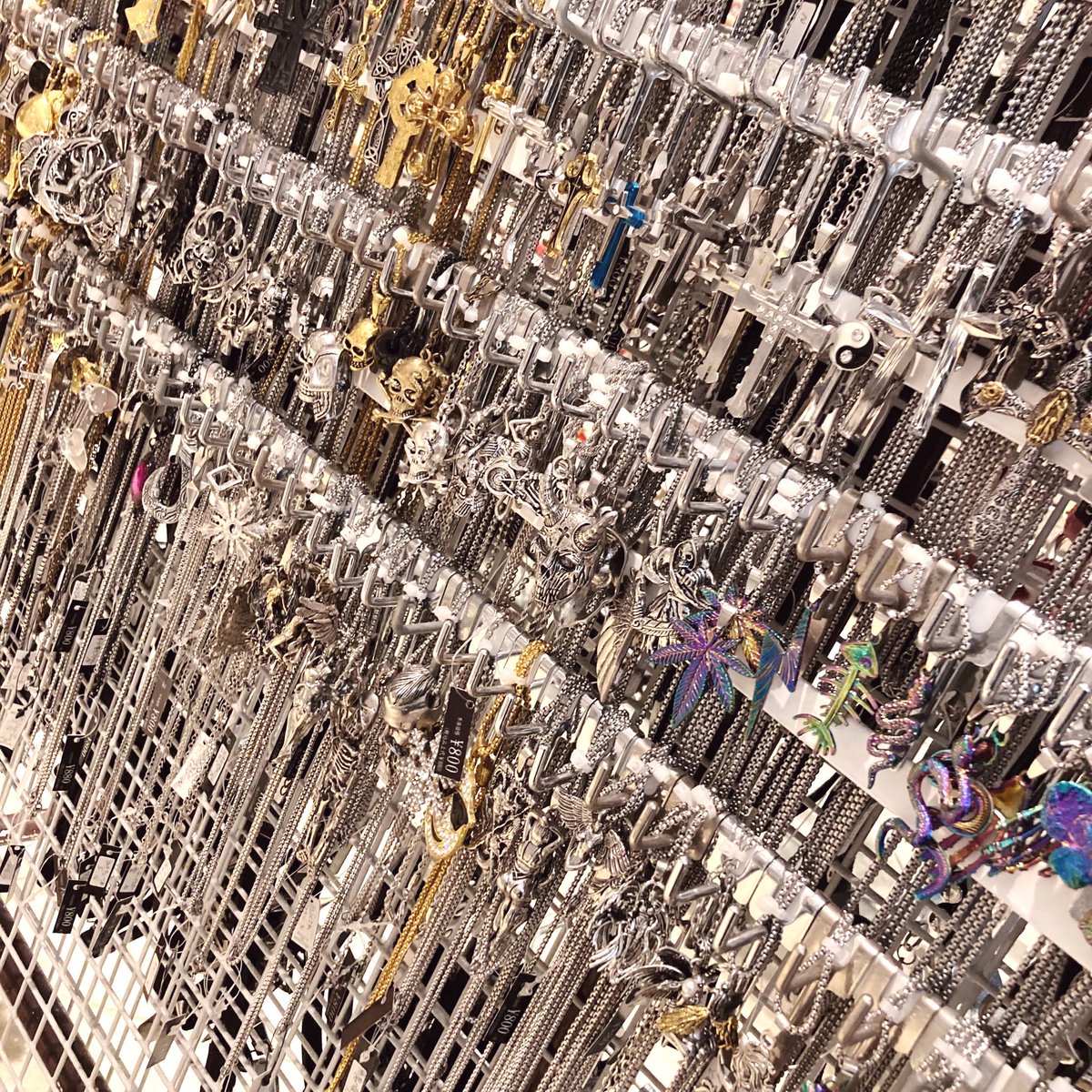 おしん@アクセサリーショップピーチ (@peach1011s) / Posts / X