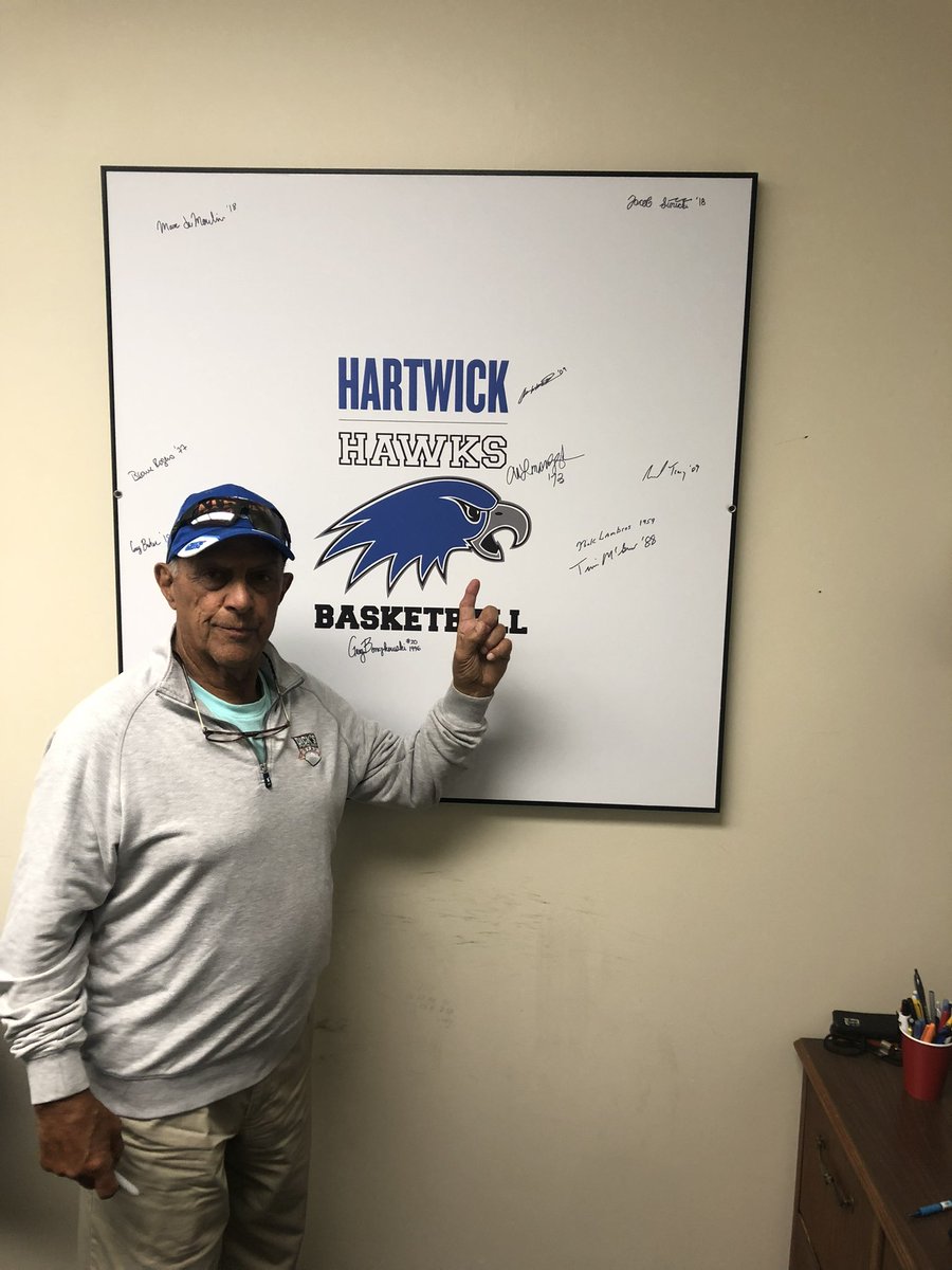 Waleed Farid tweet media