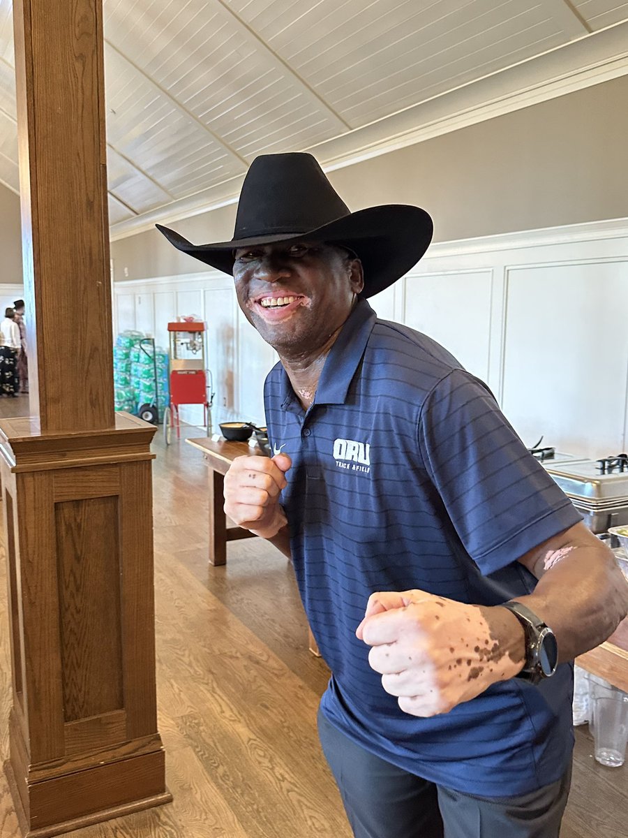 Tim Johnson, Esq. tweet media