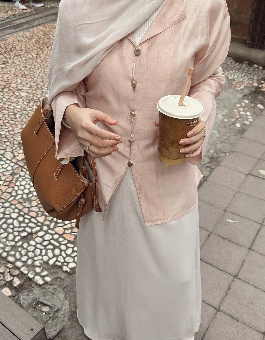 fleumour_'s tweet photo. timeless and chic tops

a thread https://t.co/9qCvrgStCV