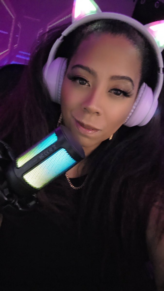 Did u miss me? Check me out right not on #Kick! Meet me here kick.com/LadyStanton!! !hug me
#KickStreaming 
#kickcommunity