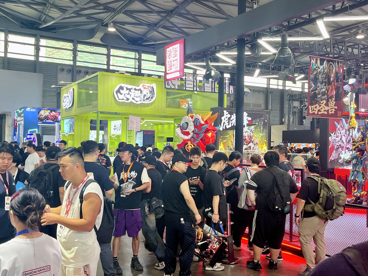 ╭━━━━━━━━━╮
🌟　上海WFレポ　🌟
╰━━━━ｖ━━━━╯

本日開幕した上海WFは大盛況！
一般ディーラー出展エリア、企業出展エリアともに大変賑わっています。

活気ある会場の様子を少しだけお届けします📷