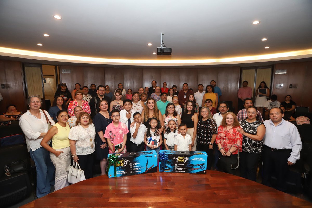 Cecilia Patrón Laviada tweet media