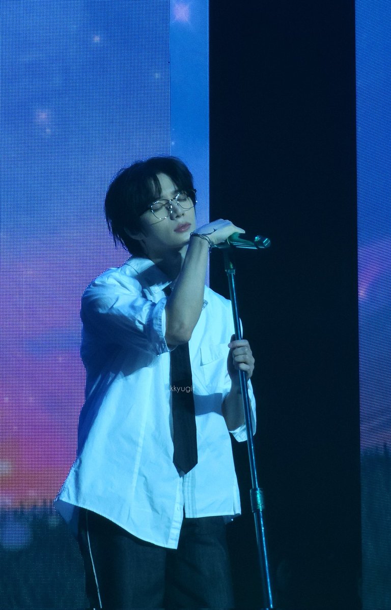 뀨깃 tweet media